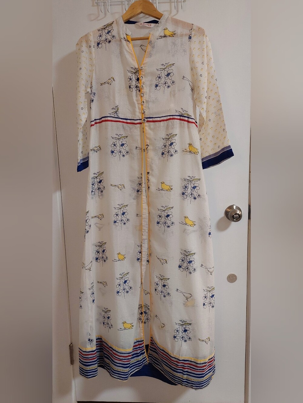 Biba pretty white and yellow layered kurta - Picture 2 of 9